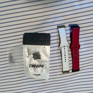 🔴SOLD🔴Samsung watch 4 40mm leather bands